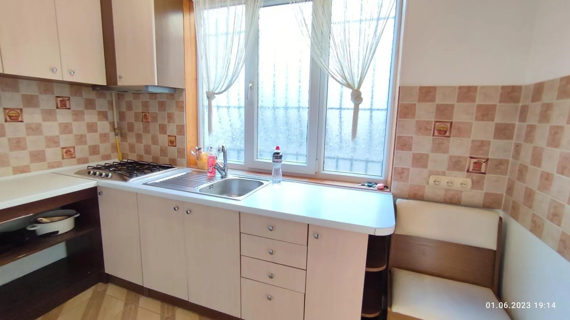 Best Apartment Plosha Rynok Lviv 0*,