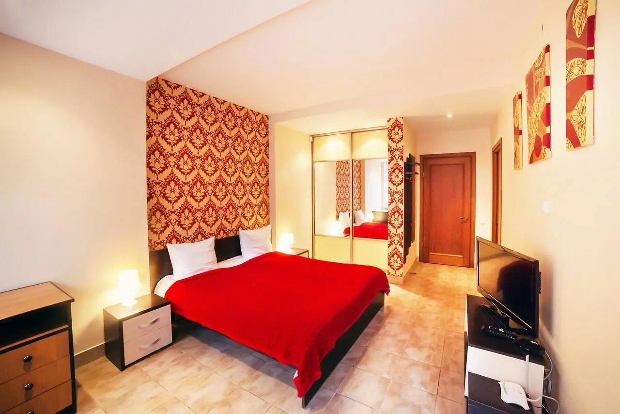 Best Apartment Plosha Rynok Lviv 0*,